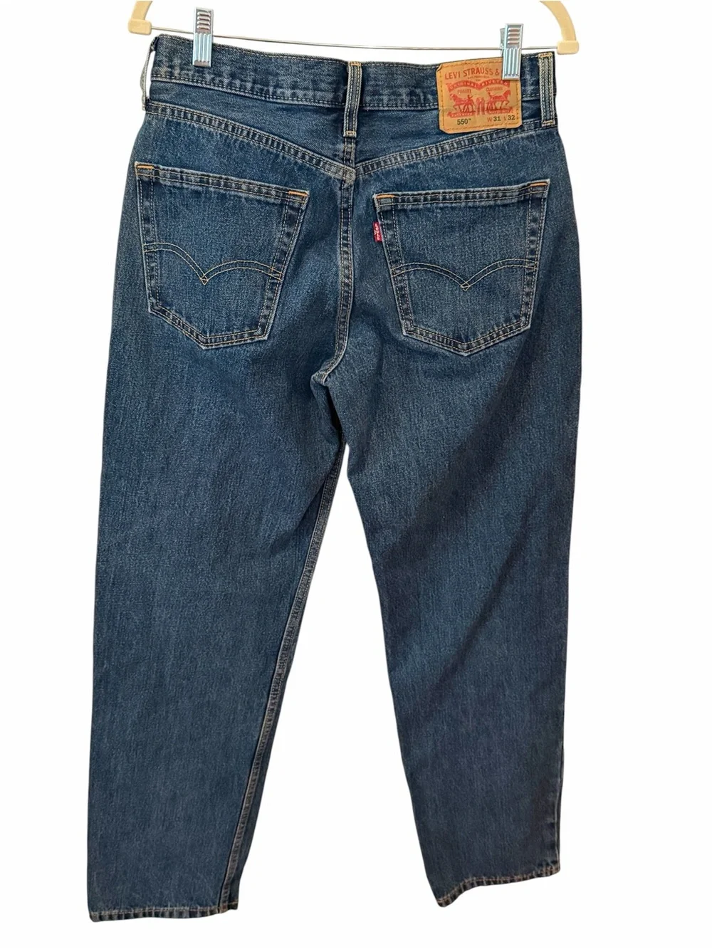 Levi’s 550 Relaxed Fit Jeans Medium Wash 31x32 100% Cotton Denim